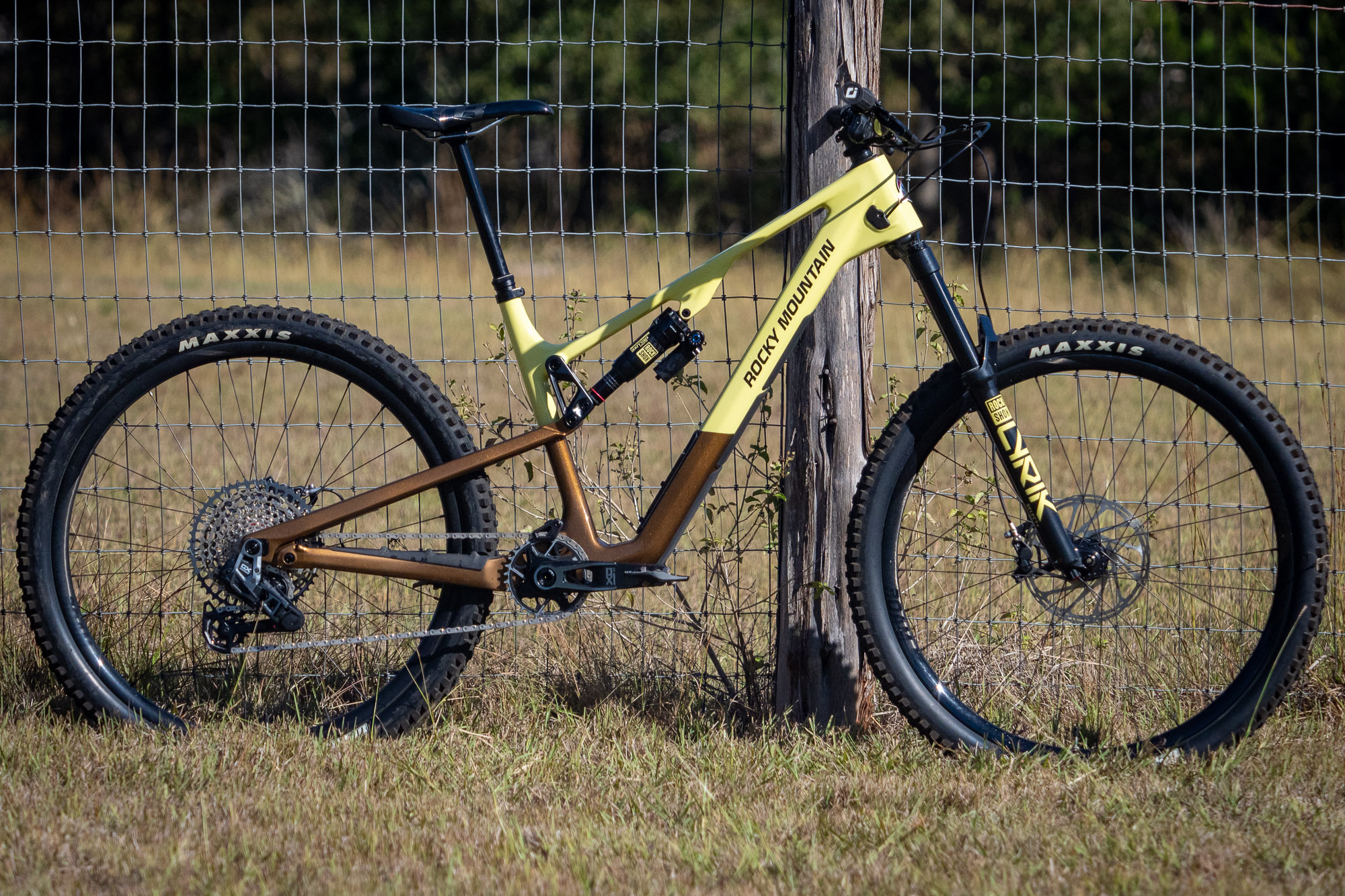 Rocky Mountain Instinct Carbon 70 AXS Mountain Bike Review