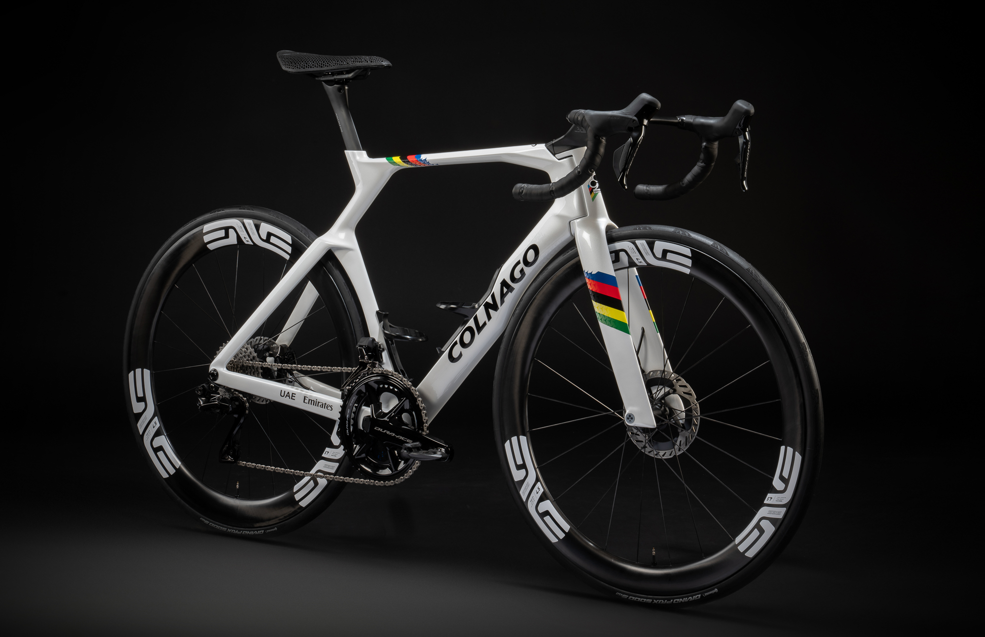 This Road Race Bike Has No Seat Tube: Colnago Y1Rs